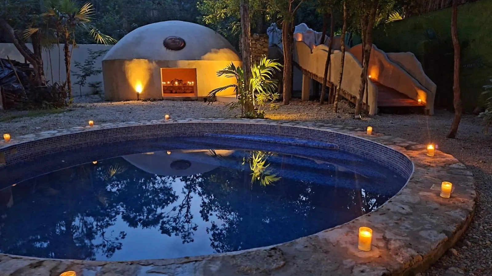 Kuun Taak Tulum Hotel